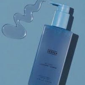 Hydrating Blue Facial Cleanser - Daily Gentle Gel